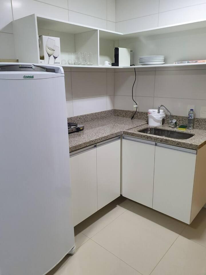 Apartamento Dfplaza Luxo No Shopping Andar Alto Varanda Com Tela Protecao Garagem Piscina Academia Wifi 500mb Brasilia